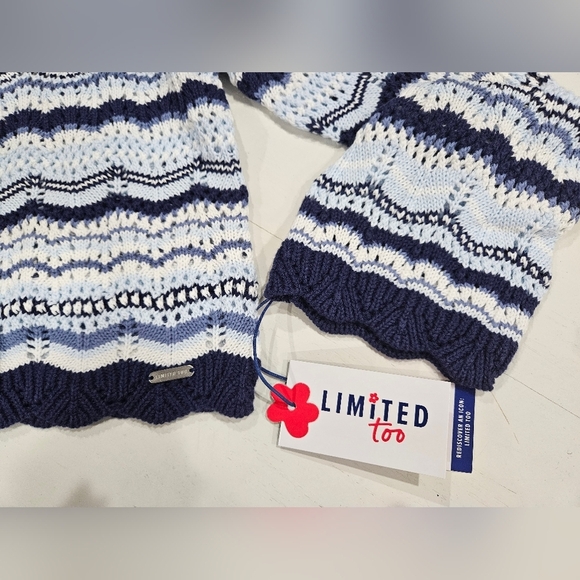 Limited too, Blue & white, girls knit crop top. New with tags. Y2K vibes. - Picture 5 of 9